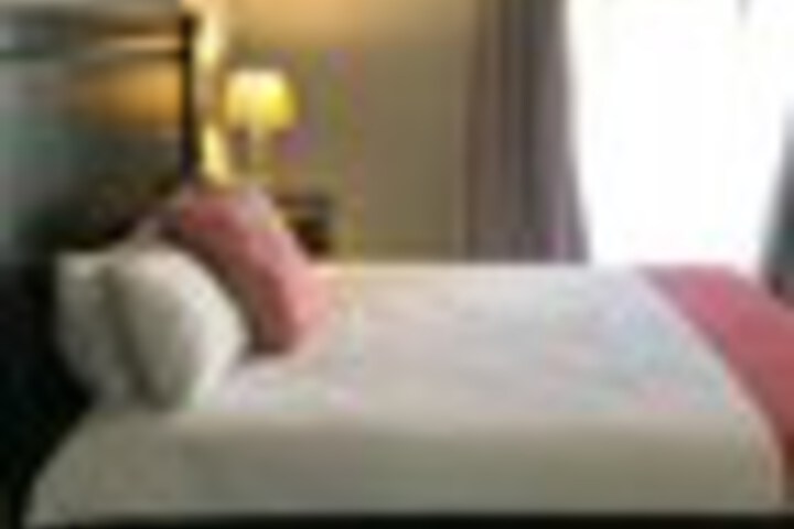 Room 20 of 171