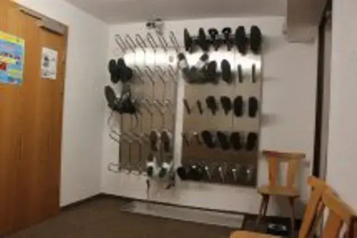 General 11 of 16
