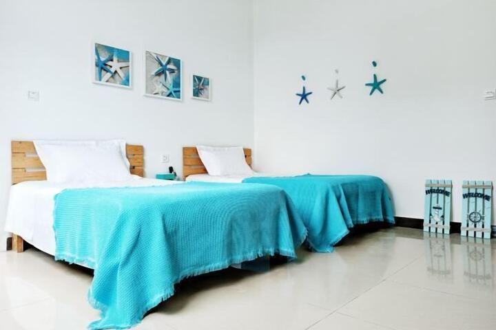 Room 45 of 62