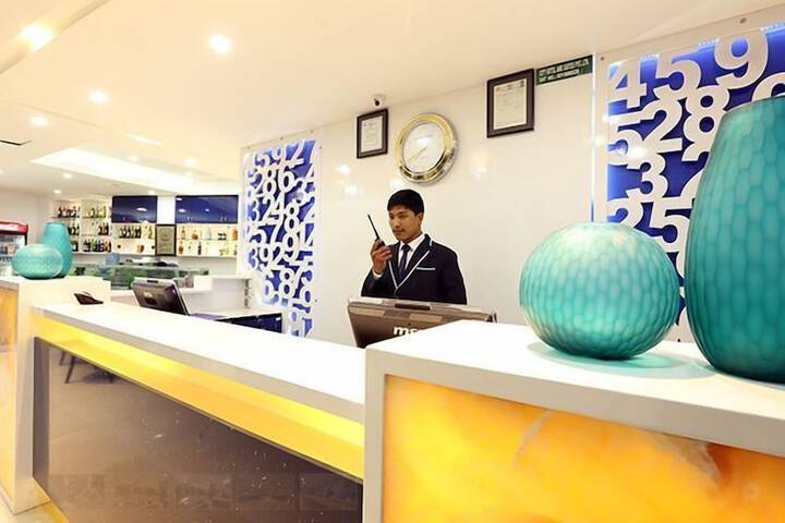 Hotel Interior 2 of 16