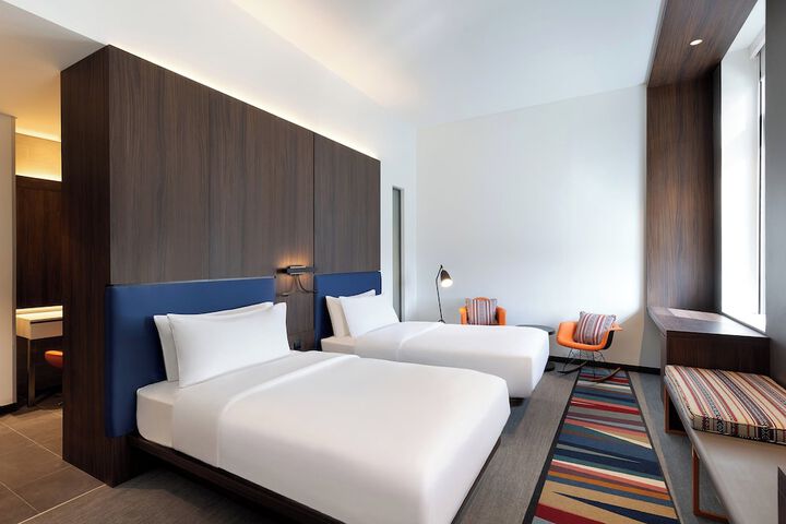 Room 8 of 41