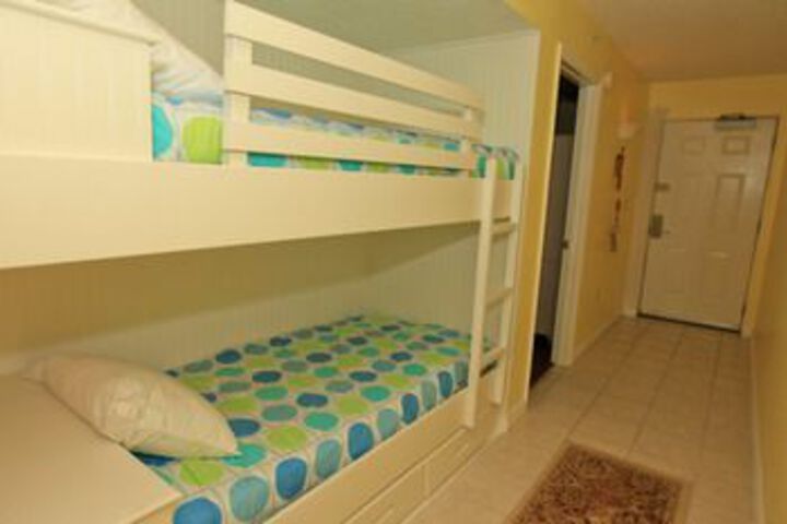 Room 27 of 50