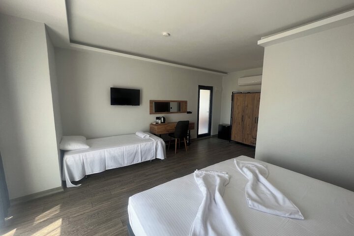 Room 5 of 46