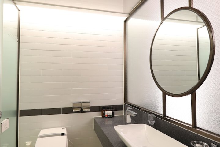 Room 45 of 84