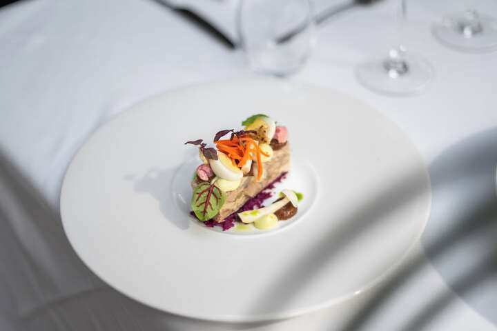 Dining 52 of 74