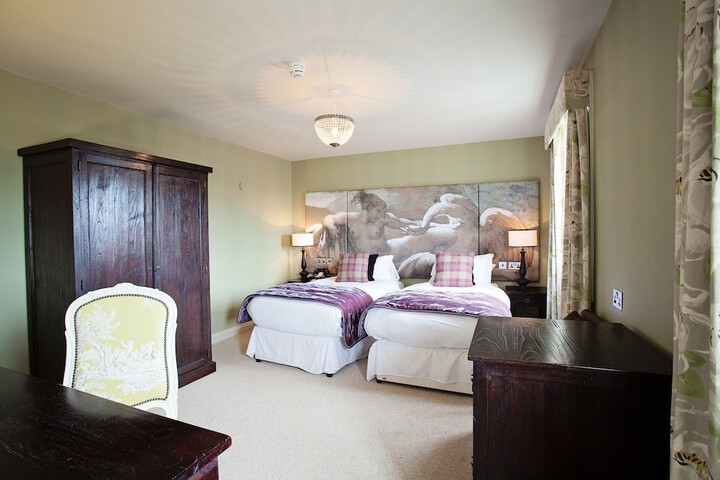 Room 21 of 116