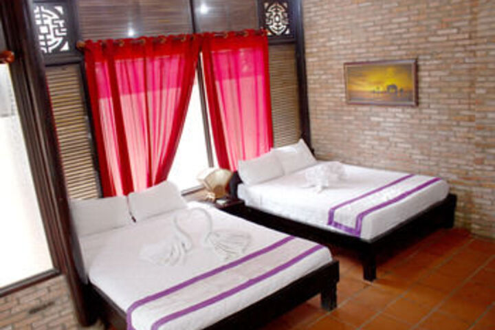 Room 20 of 39