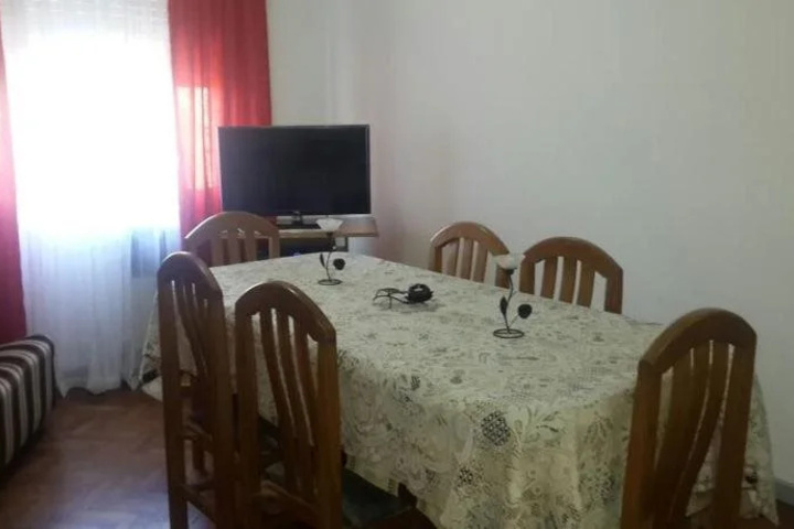 Dining 14 of 14