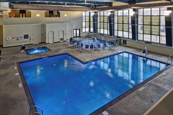 Pool 61 of 95