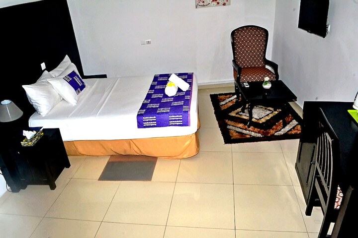 Room 18 of 46