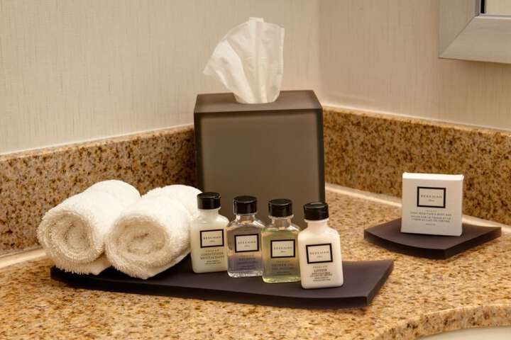 Bathroom amenities