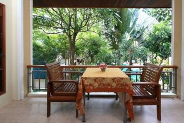 Terrace/Patio 7 of 68