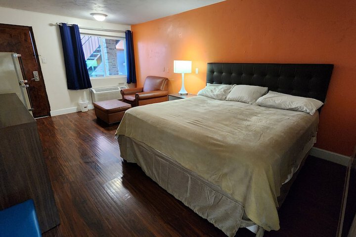 Room 9 of 57