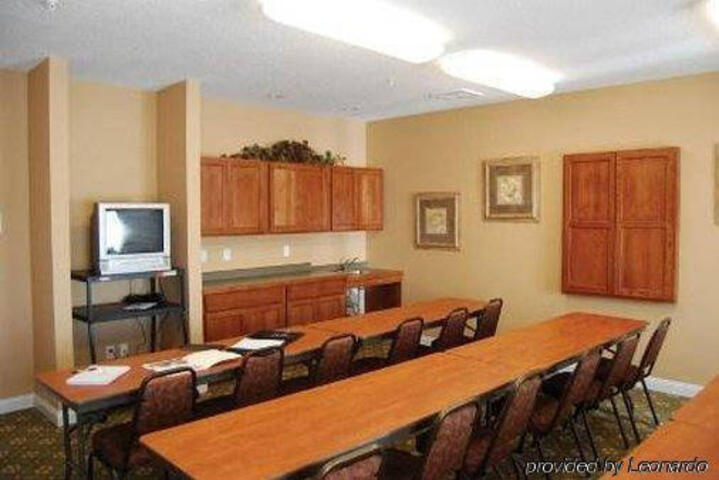 GrandStay Residential Suites Oxnard