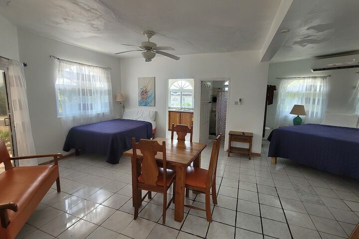 Room 41 of 266