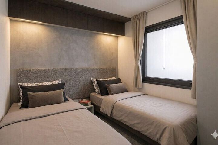 Room 21 of 108