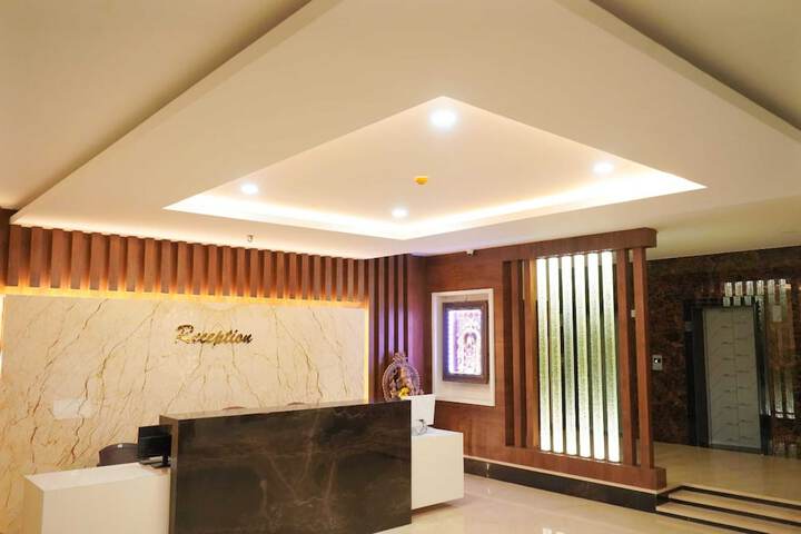 Hotel Interior 3 of 16