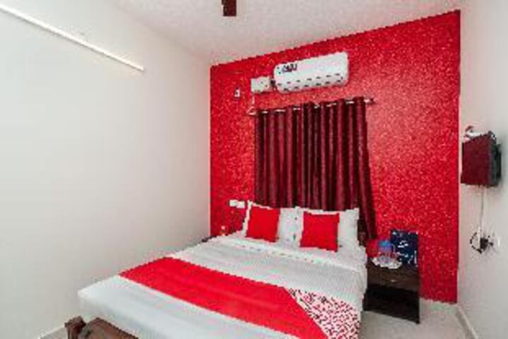 Room 13 of 20