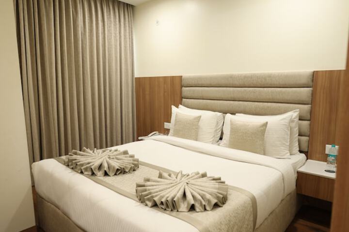 Room 16 of 56