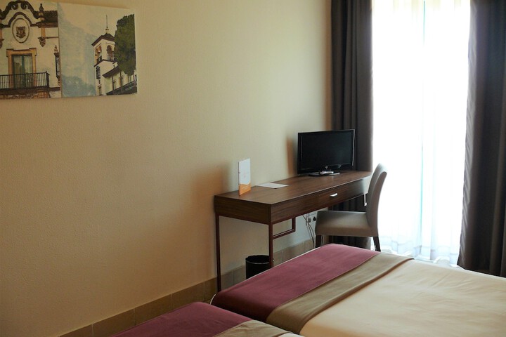 In-room business center