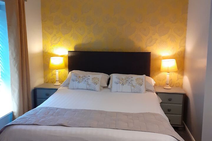 Room 11 of 31