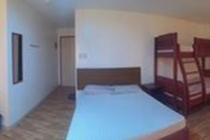 Room 11 of 22