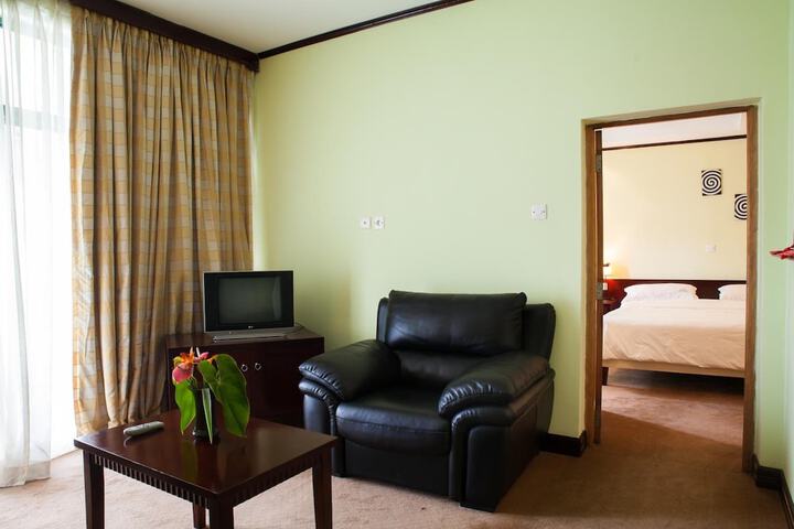 Room 9 of 49