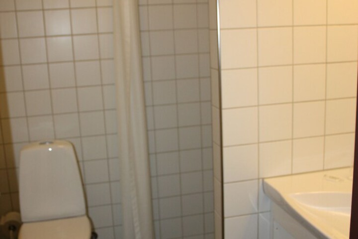 Room 20 of 68