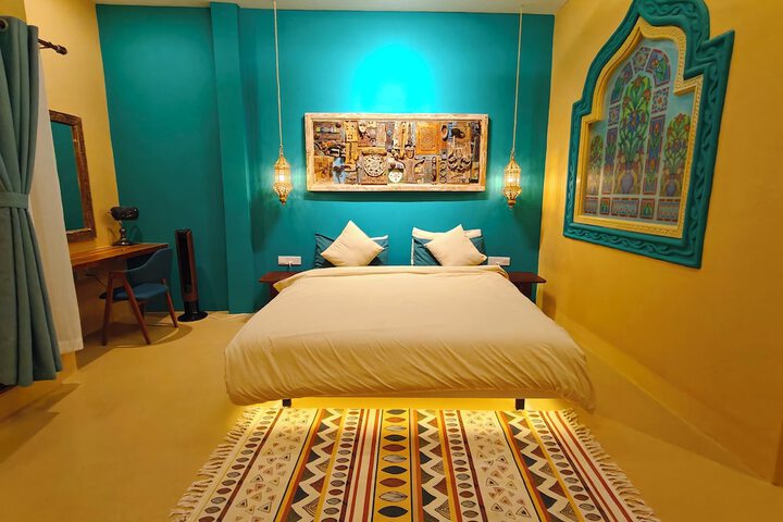 Room 4 of 116
