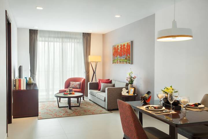 Room 4 of 40