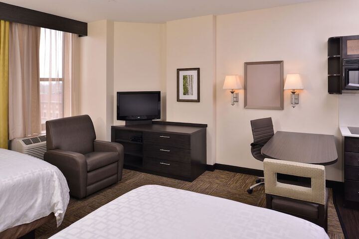 Room 8 of 61