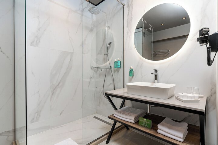 Bathroom Interior Photo