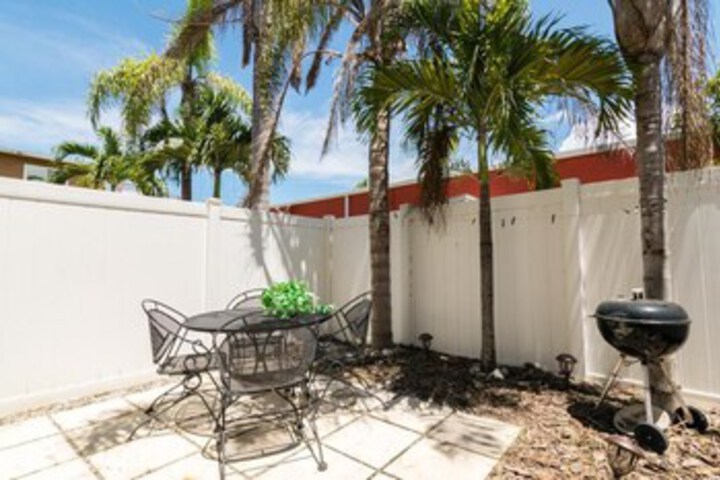 Terrace/Patio 21 of 22