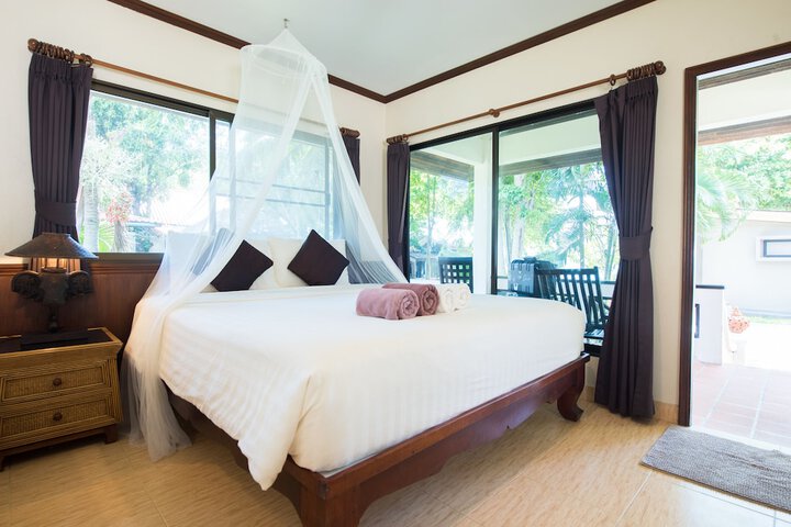 Room 20 of 170