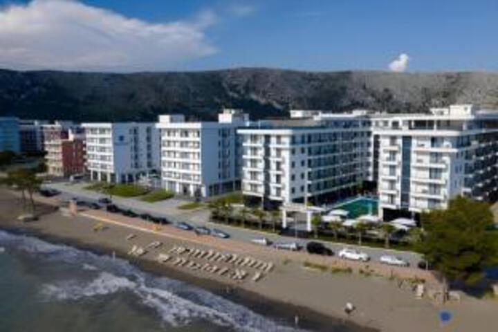 Tanushaj Beach Resort