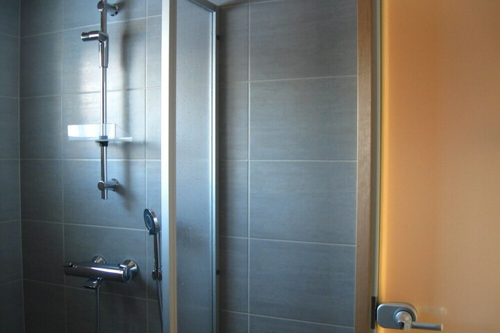 Room 15 of 58