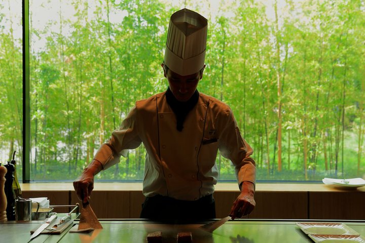 Dining 79 of 160