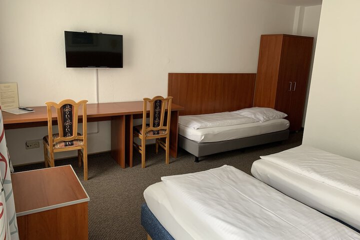 Room 40 of 91