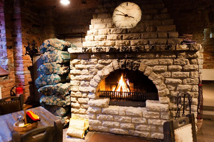 Lounge 47 of 70