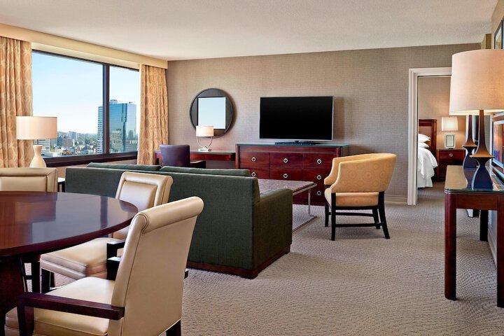 Room 31 of 120
