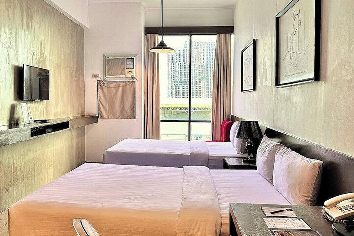 Room 9 of 45