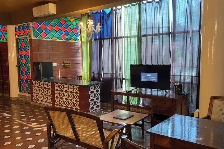 Room 19 of 61