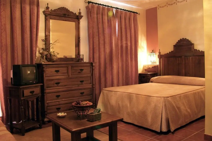 Room 3 of 19
