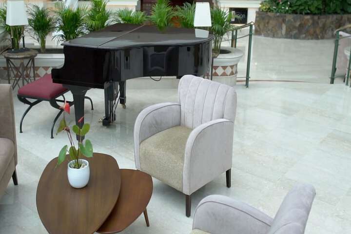 Hotel Interior 7 of 144