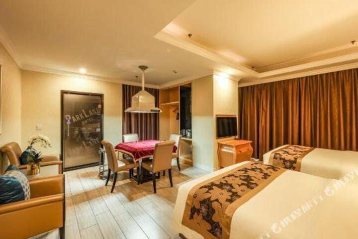Baili Yiju Hotel (Zhongshan Ancient Town Dengdu Ancient Town)