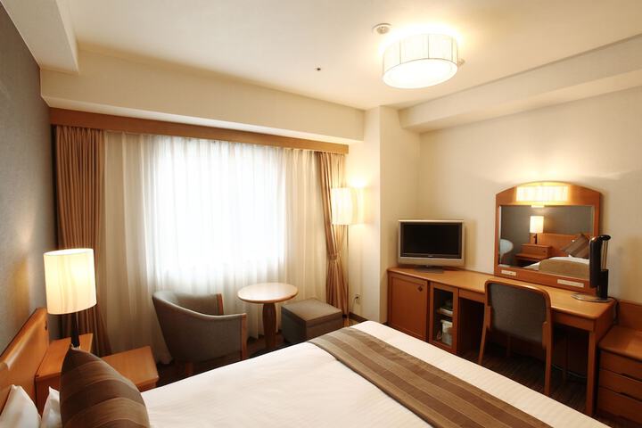 Room 17 of 111