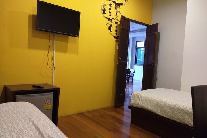 Room 21 of 31