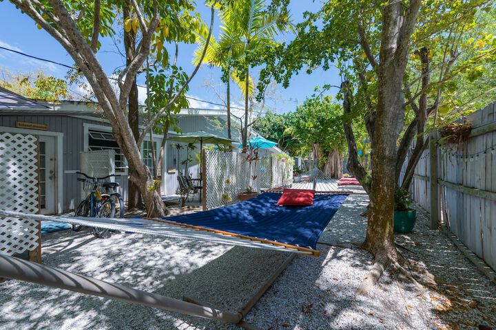 Hotel Exterior 56 of 68