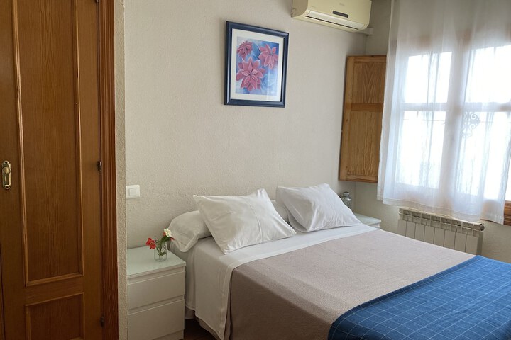 Room 29 of 103