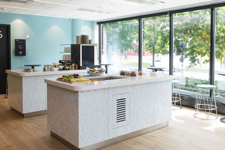 Breakfast area